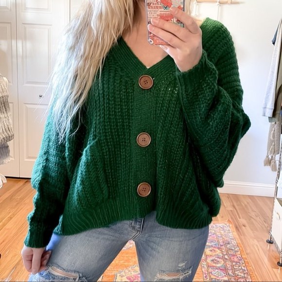 PINK LILY | Sundown Awaits Knit Green Cardigan - Picture 2 of 7